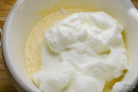 Eischnee zur Tiramisu-Masse