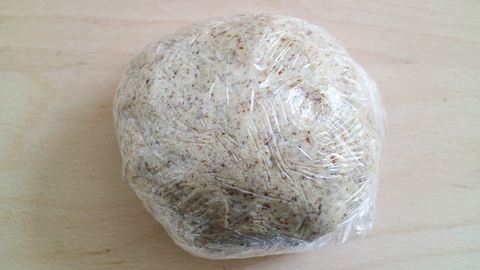 Eingepackter Plätzchen Teig