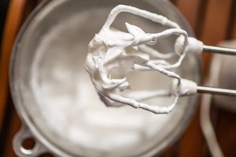 Eischnee geschlagen