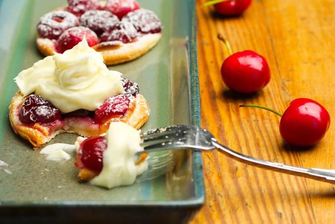 Kirschtarte mit Blätterteig