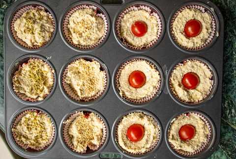 Muffins Teig in formen