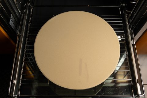 Pizzastein vorheizen
