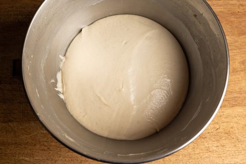 Pizzateig 12 Stunden aufgegangen