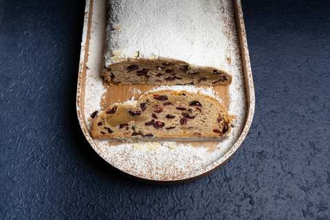 Stollen servieren